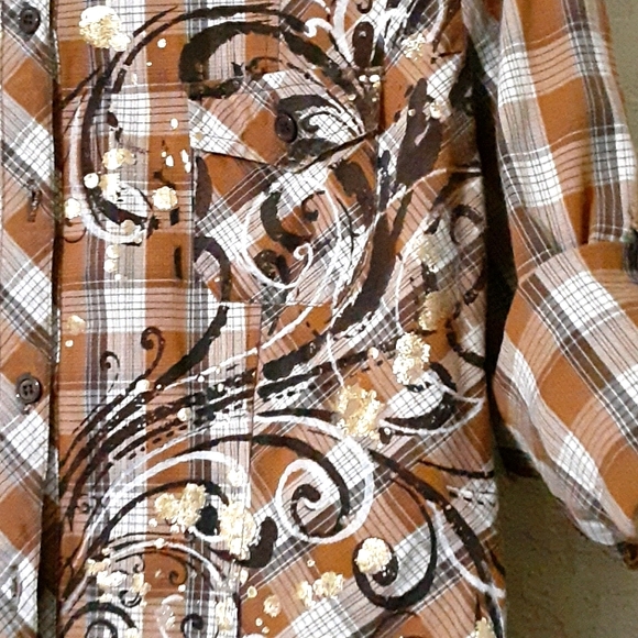 button down 3/4 sleeve - Picture 2 of 4